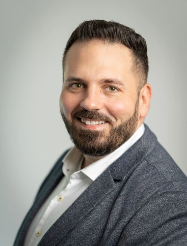 ElevateOne, Daniel Nesseler Webdesign - 20250919 DSC05435 4 konv2 381 500